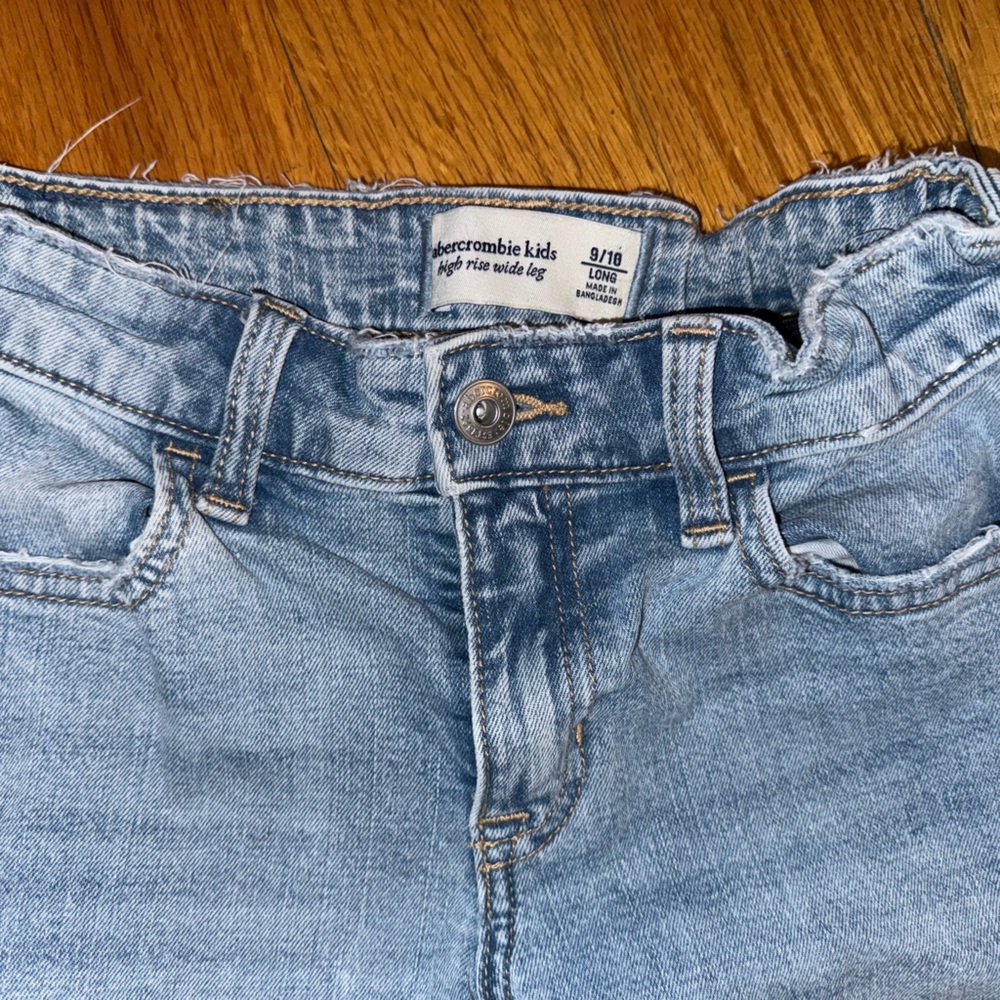 Abercrombie Kids Wide Leg Jeans